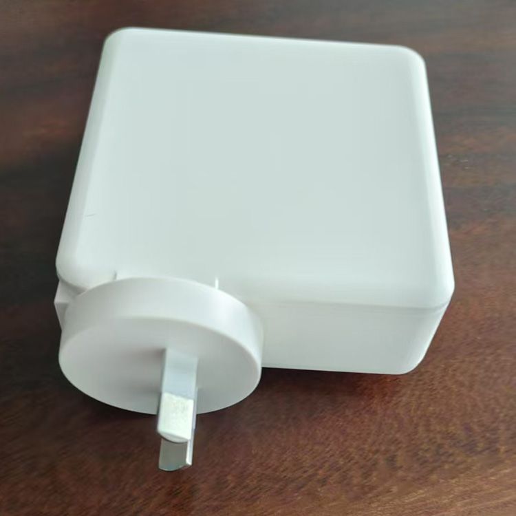 手机PD快充充电器.jpg 手机PD快充充电器.jpg